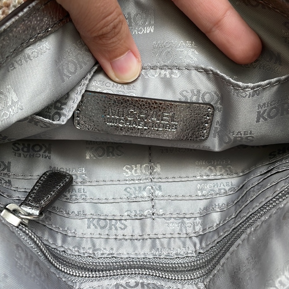 Michael Kors clutch purse metallic large clutch shoulder purse for party or prom - Picture 7 of 17